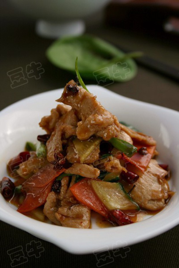 风味小炒肉的做法