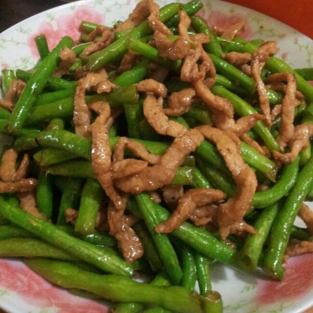 豆角炒肉丝的做法