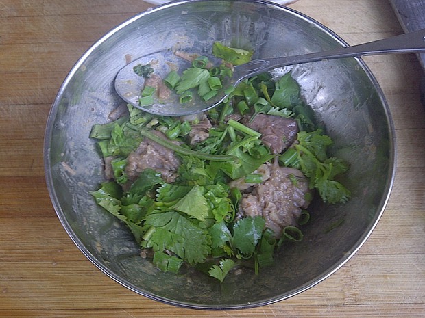 【懒】蘑菇家羊肉蘸酱的做法