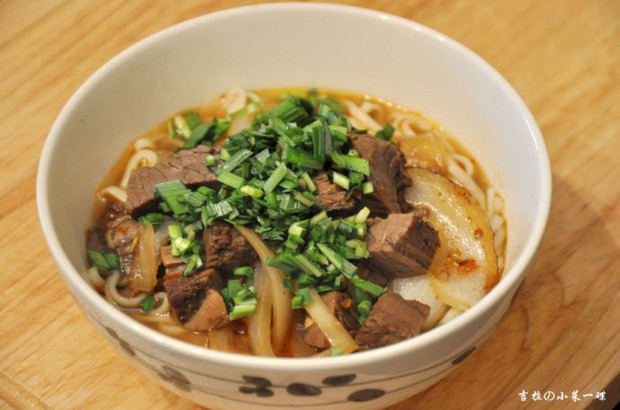 麻麻辣辣牛肉面的做法