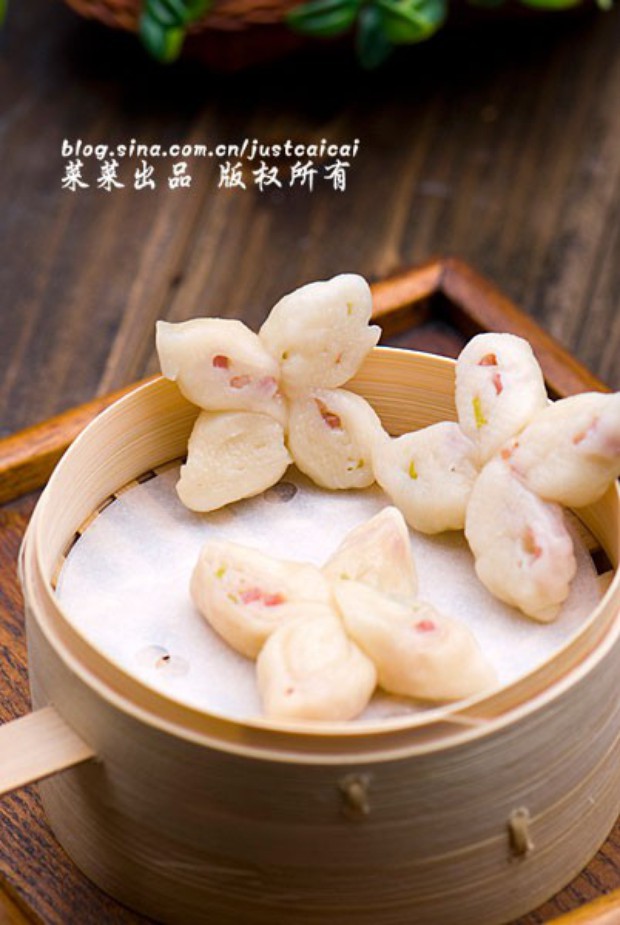 火腿香葱蝴蝶卷的做法