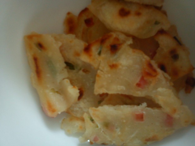 火腿葱油饼的做法