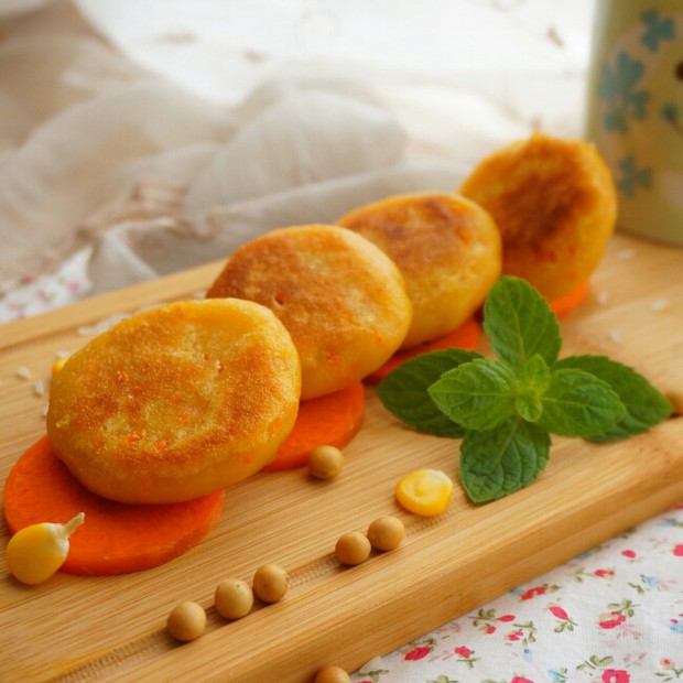 胡萝卜豆渣饼的做法