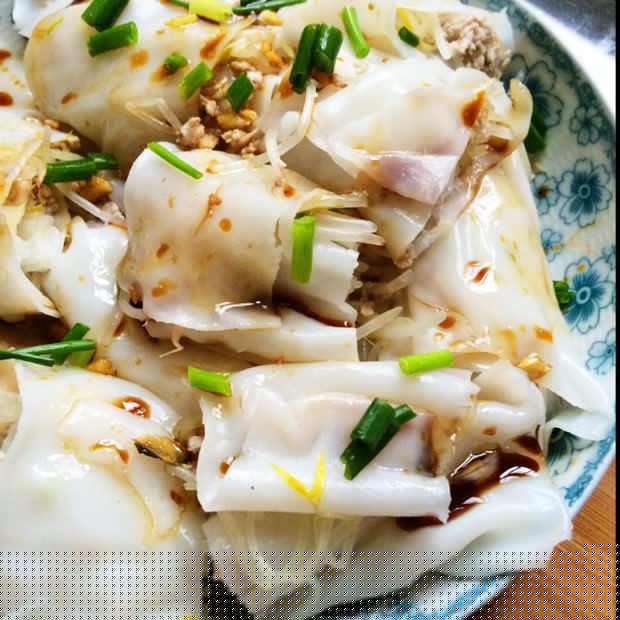豆芽瘦肉肠粉的做法