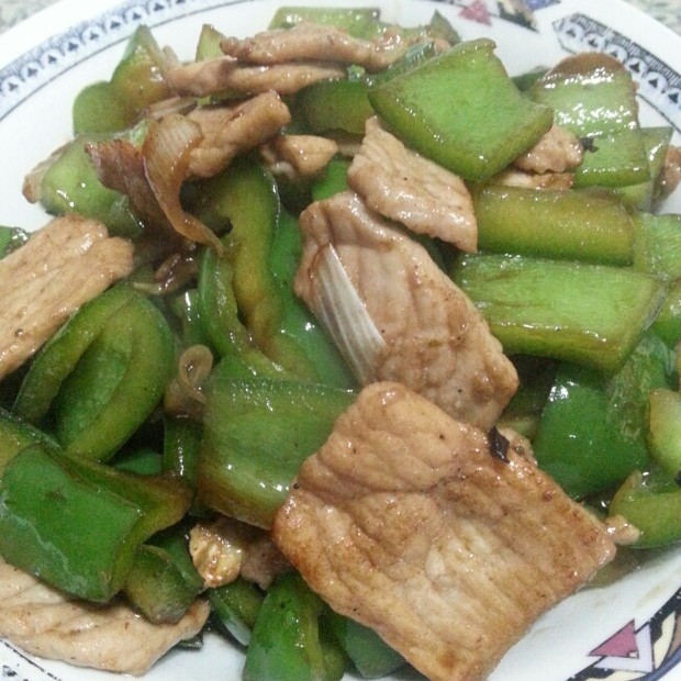 青椒炒肉片的做法