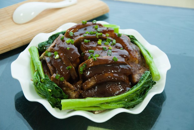 香芋扣肉的做法