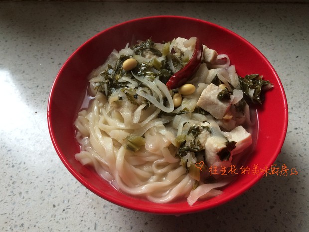 酸菜面条(山西酸菜版)的做法