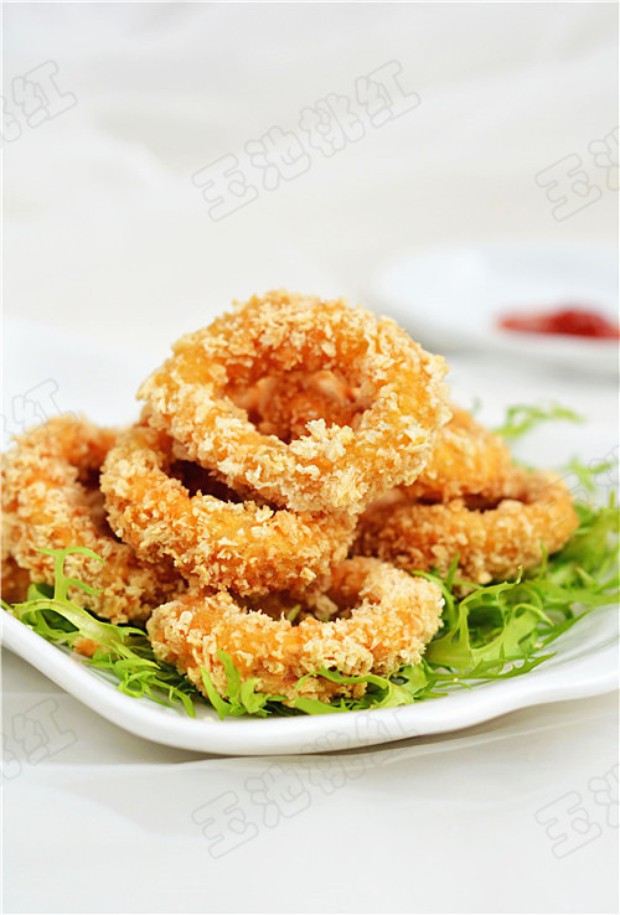 酥炸鱿鱼圈——好吃到停不了口的做法