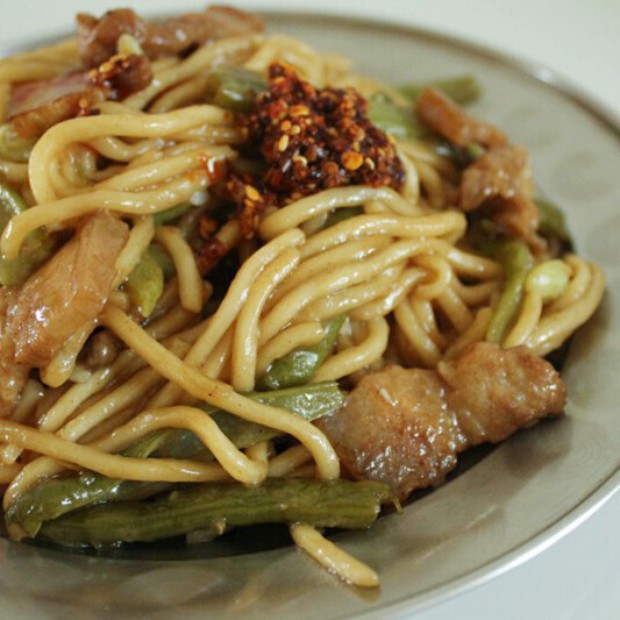 豆角焖面的做法