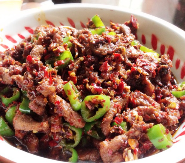 孜然牛肉丝的做法