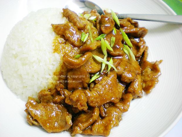 蚝油牛肉盖饭的做法