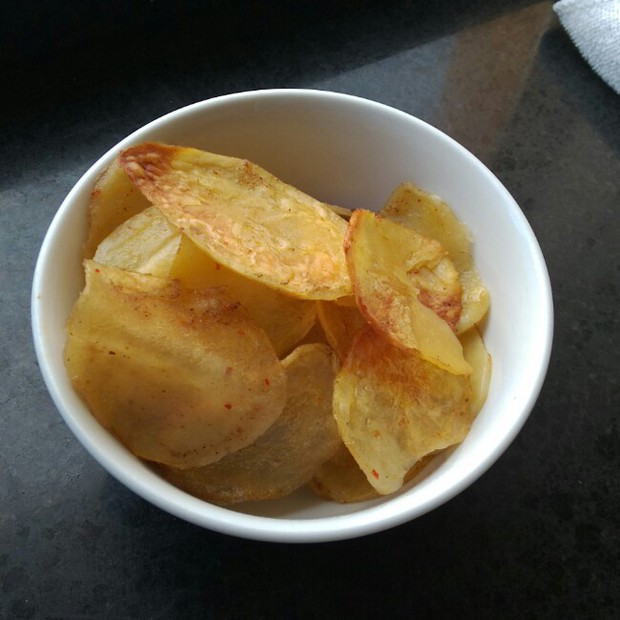 夏日消闲烤薯片的做法