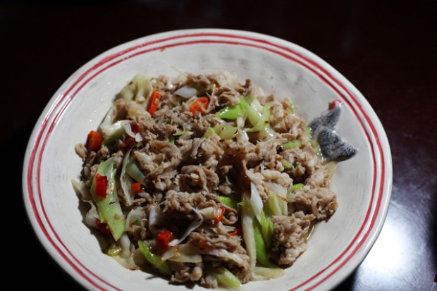葱爆羊肉的做法