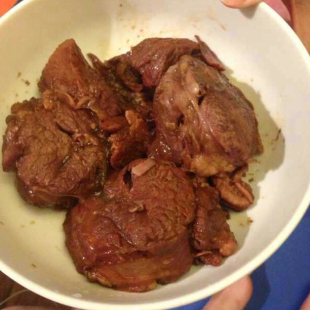 家常酱牛肉的做法