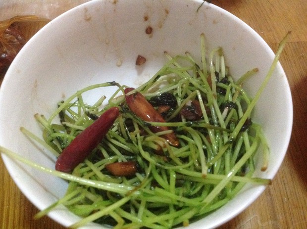 清炒豆苗的做法