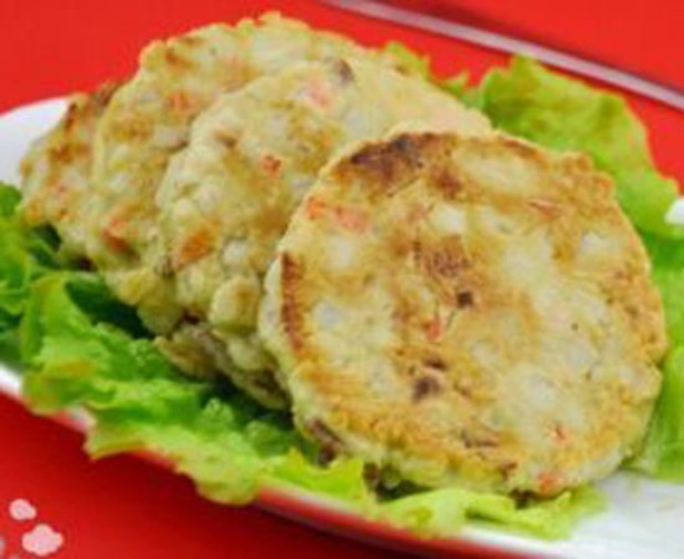 鸡蛋莲藕饼的做法
