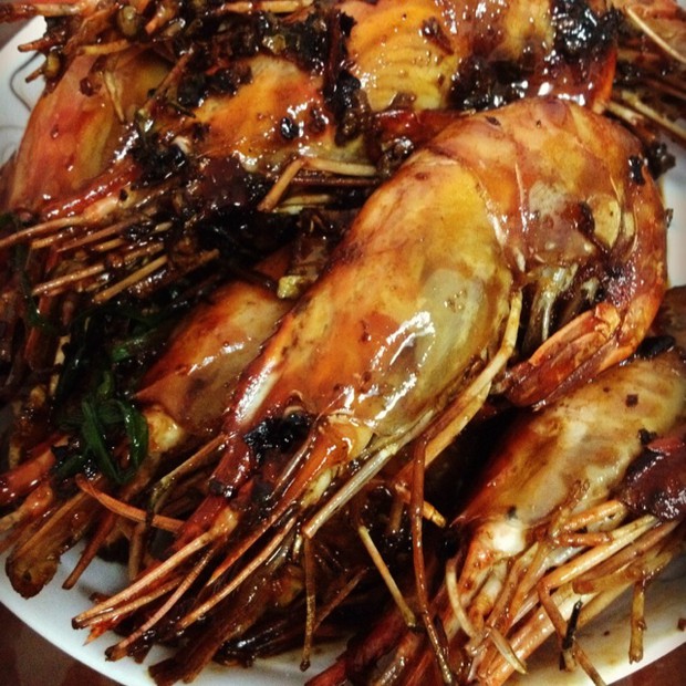 麻辣油闷大虾的做法