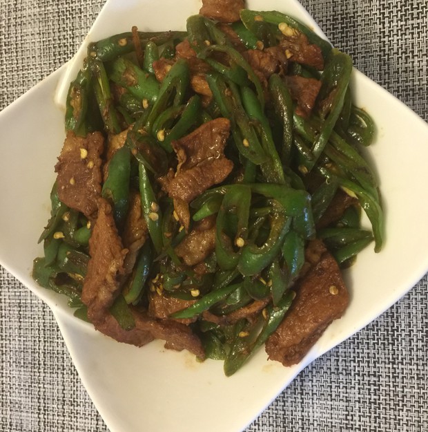 老丁的私房菜-小炒肉的做法