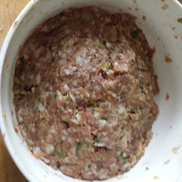 猪肉饺子馅的做法