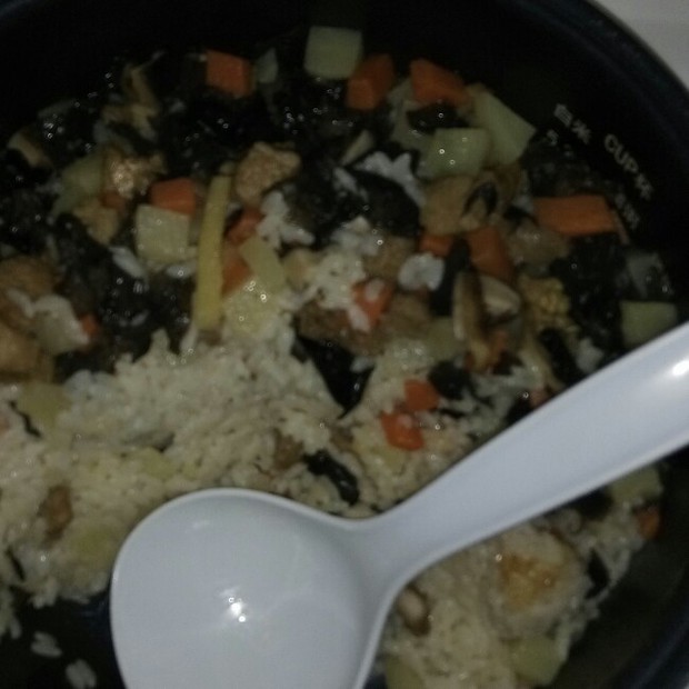 土豆猪肉焖饭(小清新版)的做法