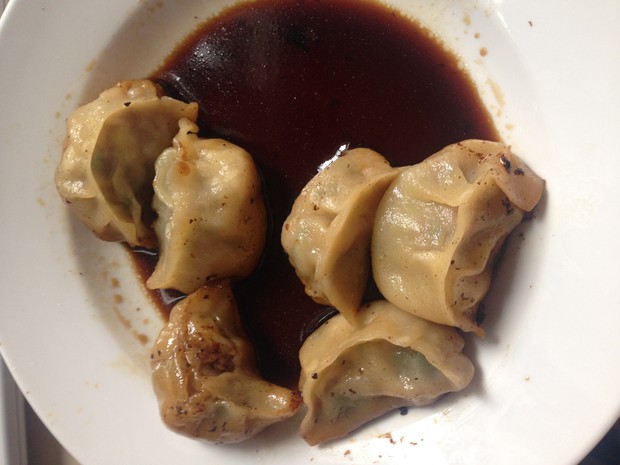 牛肉锅贴的做法