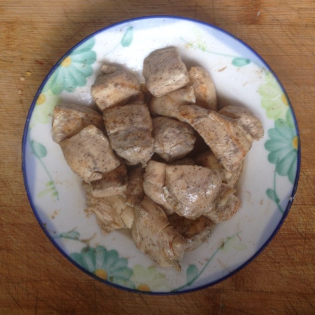 黑椒鸡胸肉(低油清淡)的做法