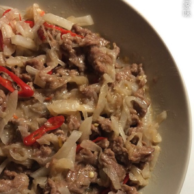 萝卜炒牛肉(超下饭感动哭系列)的做法