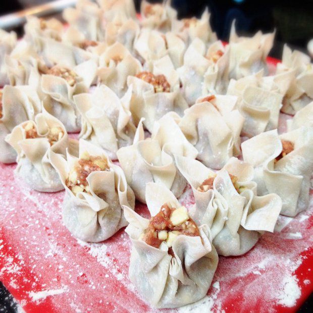 冬笋鲜肉烧卖(馄饨皮版)的做法