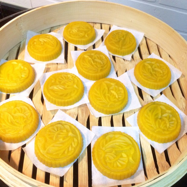 蒸南瓜饼(花生芝麻馅)的做法