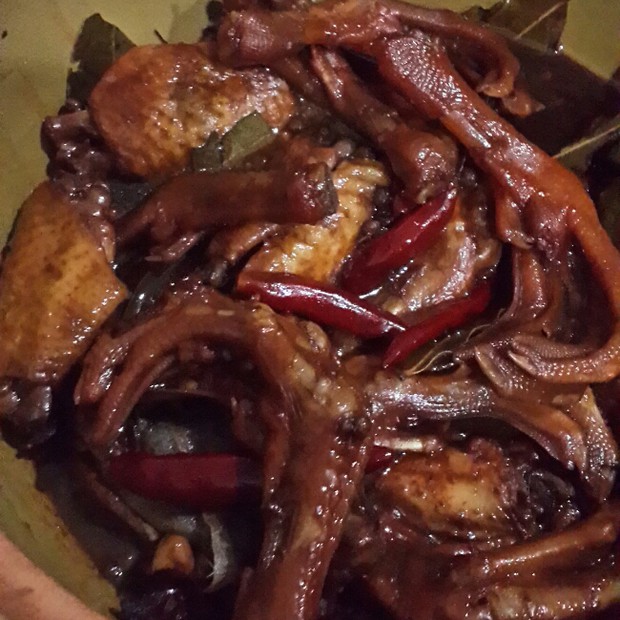 香卤鸭掌(好吃得不得了)的做法