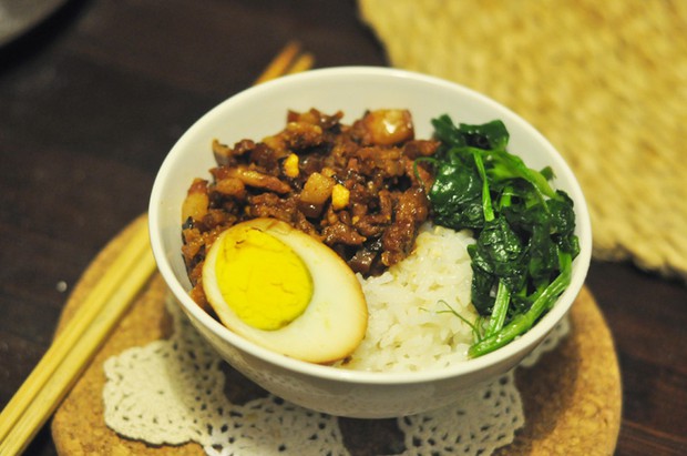 家常卤肉饭(塔吉锅版)的做法