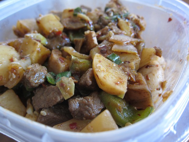 干锅牛肉的做法