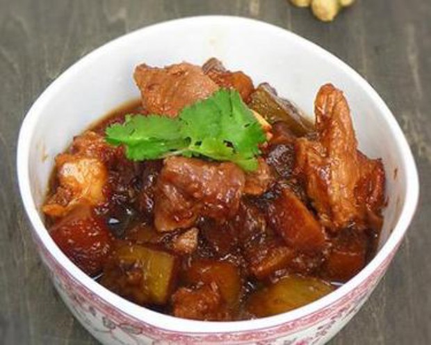 羊肉火锅的做法