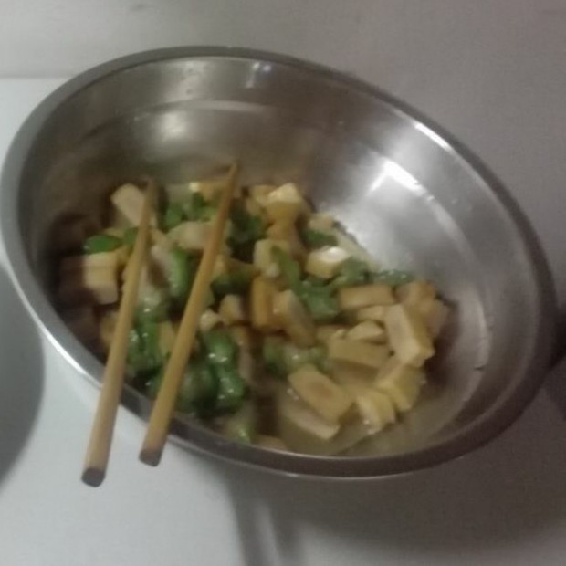 火锅料炒瓜的做法