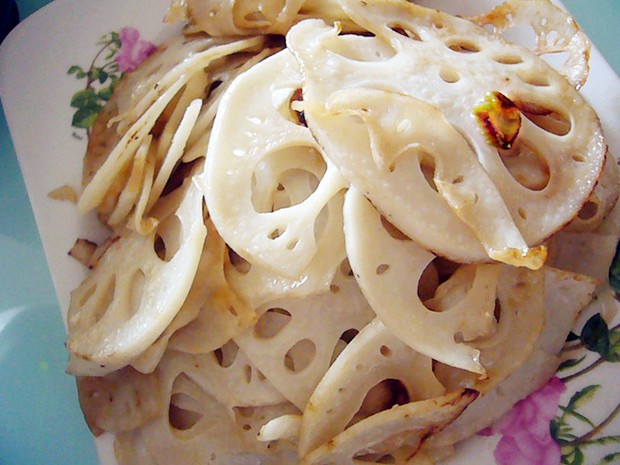 葱香藕片(热菜、酸甜口)的做法
