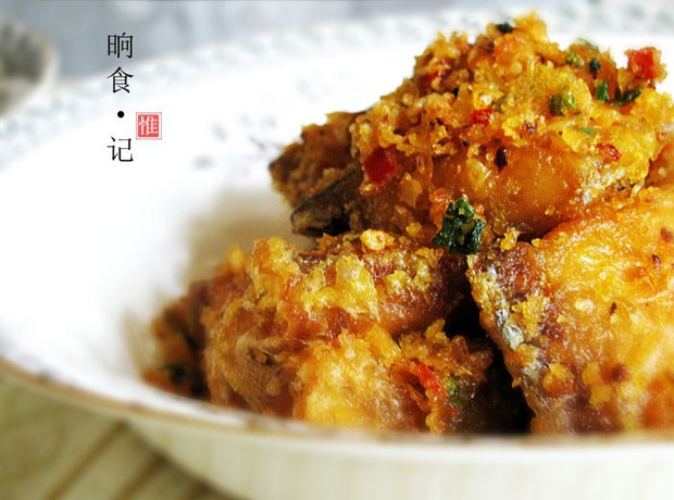 蒜香炸带鱼的做法