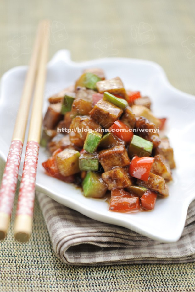 酱香什锦豆腐丁——文怡家常菜的做法