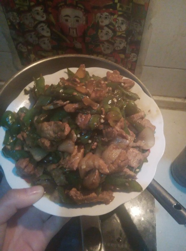 辣椒炒肉的做法