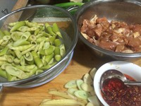 老丁的私房菜－竹笋烧鸡的做法步骤3
