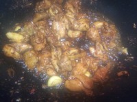 老丁的私房菜－竹笋烧鸡的做法步骤7