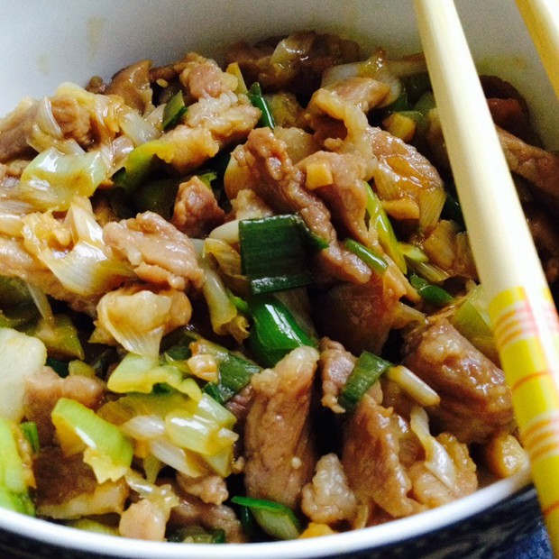 大葱炒肉(超简单版)的做法