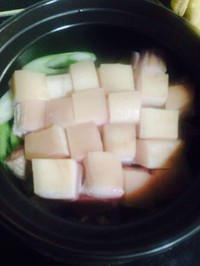 Ŵ3