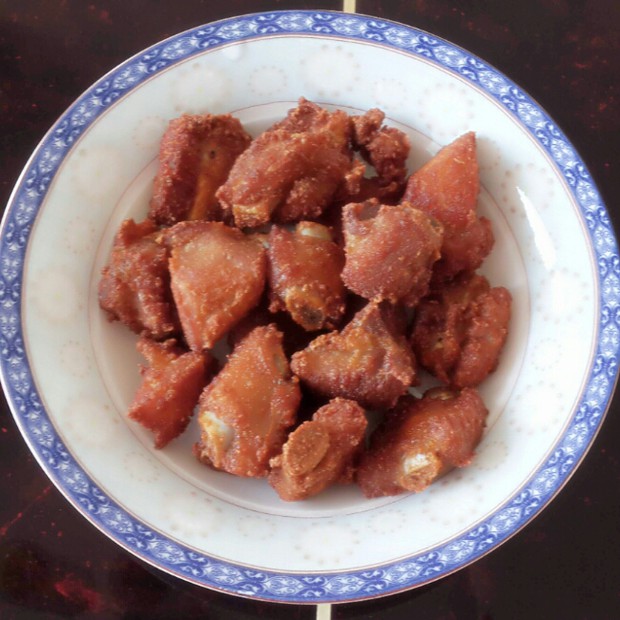 蒜香排骨的做法
