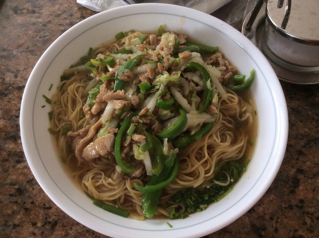 清淡爽口的面条的做法