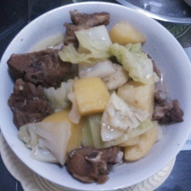 鸭腿炖土豆(清淡)的做法