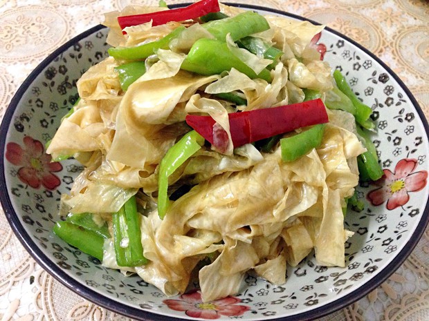 辣椒炒豆皮的做法