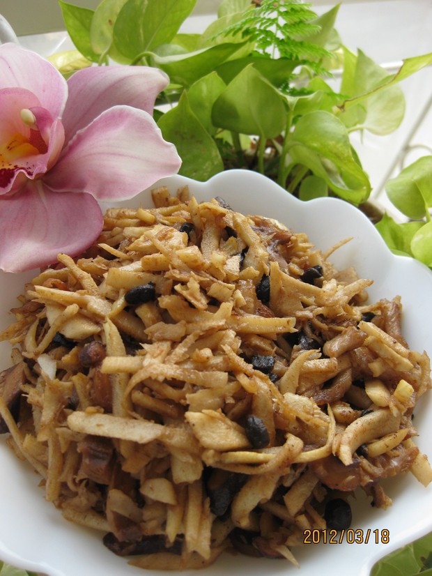 春笋花菇炒肉丝的做法