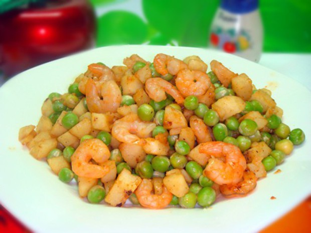 青豆马蹄炒虾仁的做法