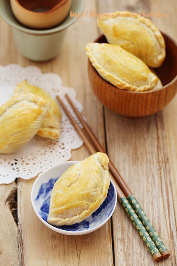 胡椒牛肉黄金饺的做法