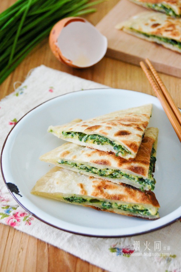 简易韭菜鸡蛋灌饼的做法